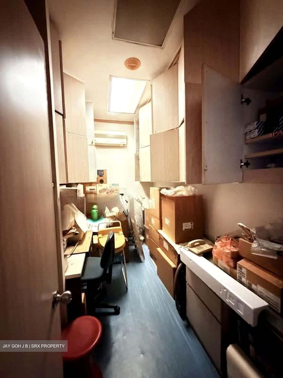 Uni Building (D15), Office #591805441